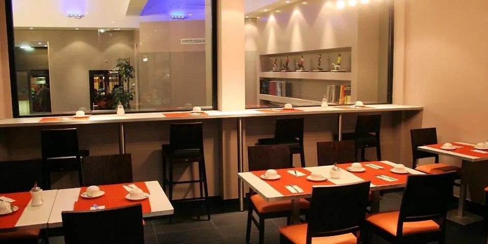 9Hotel Paquis Genebra Hotel