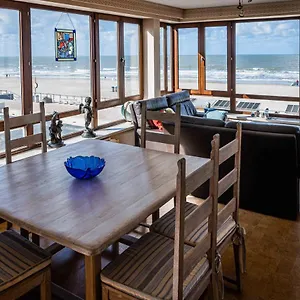 Appartement Uniek Zeezicht 