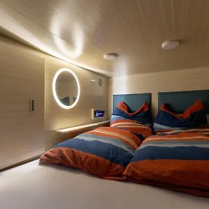 Kapselhotel Mue Cubes - Capsule 