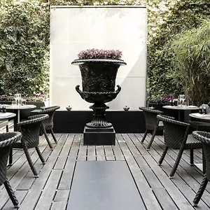 4* Hotel Eastwest By Malone
