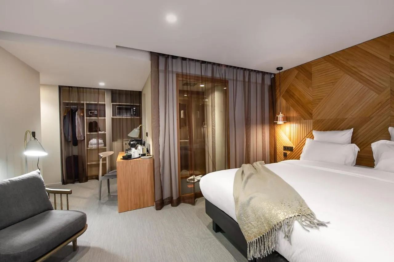 9Hotel Paquis Geneva Switzerland