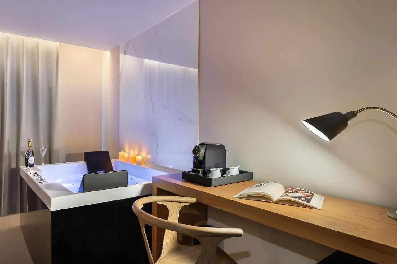 9Hotel Paquis Genève 3*,  Zwitserland
